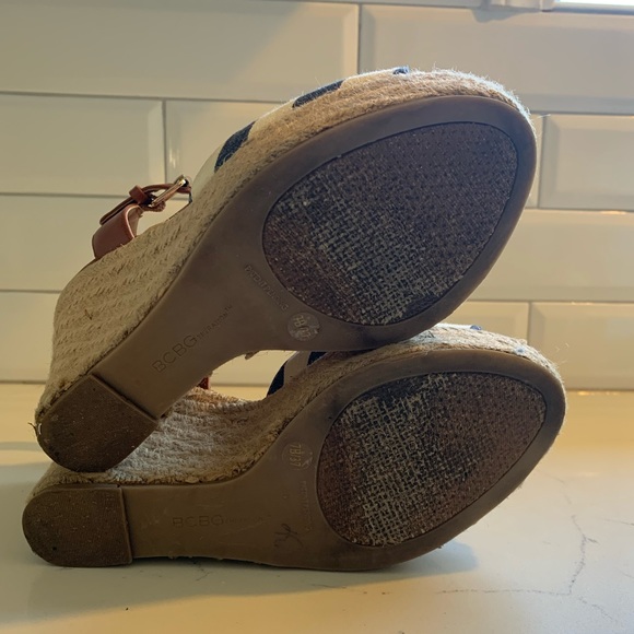 BCBGeneration espadrille canvas striped wedges 7 - Picture 8 of 9